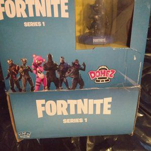 Fortnite domez display box series one